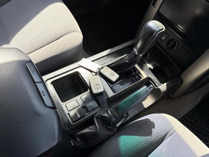 2013 Toyota Landcruiser Prado GX
