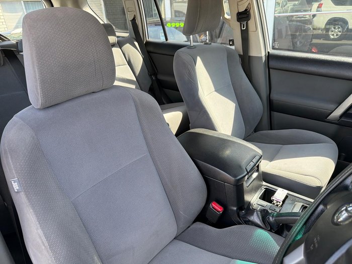 2013 Toyota Landcruiser Prado GX