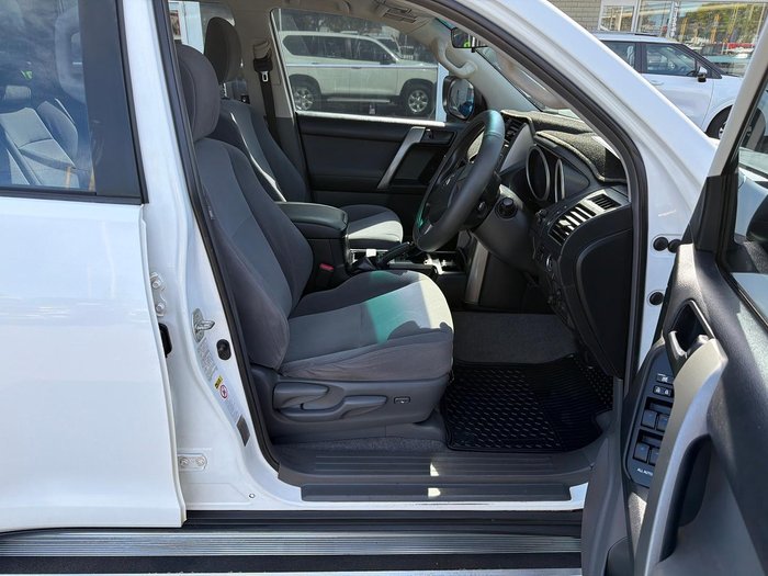 2013 Toyota Landcruiser Prado GX