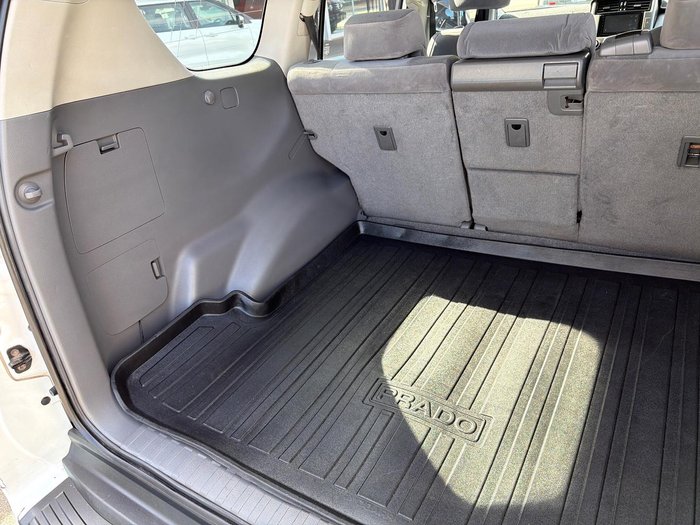 2013 Toyota Landcruiser Prado GX