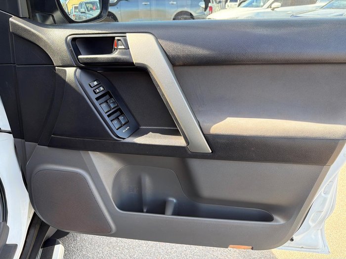 2013 Toyota Landcruiser Prado GX