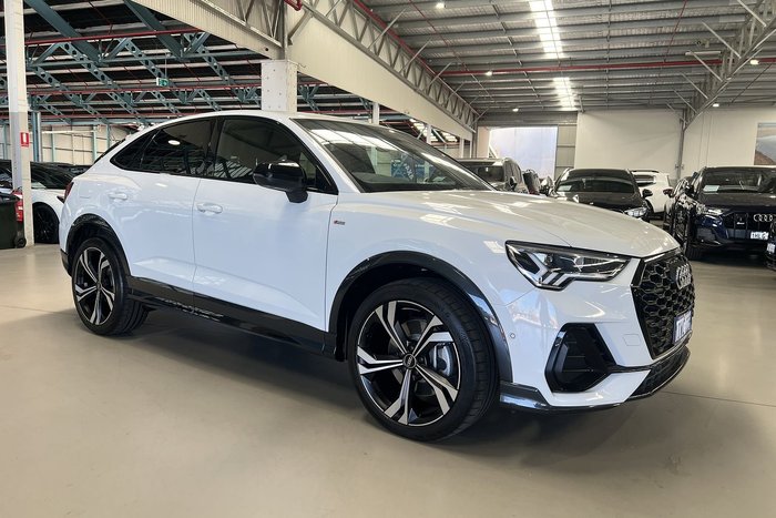 2022 Audi Q3