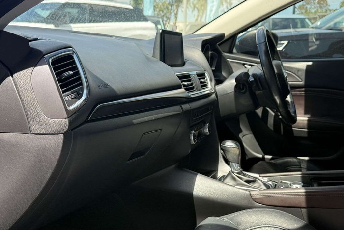 2018 Mazda 3 SP25 Astina