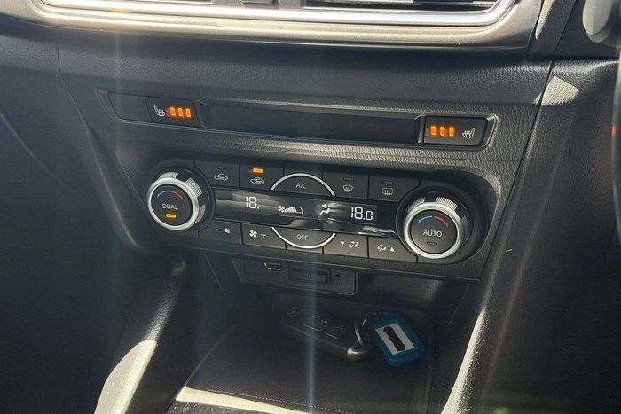 2018 Mazda 3 SP25 Astina