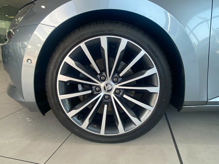 2017 SKODA Superb 162TSI