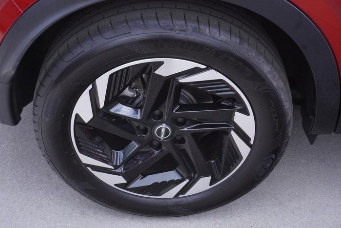 2025 Nissan QASHQAI ST-L