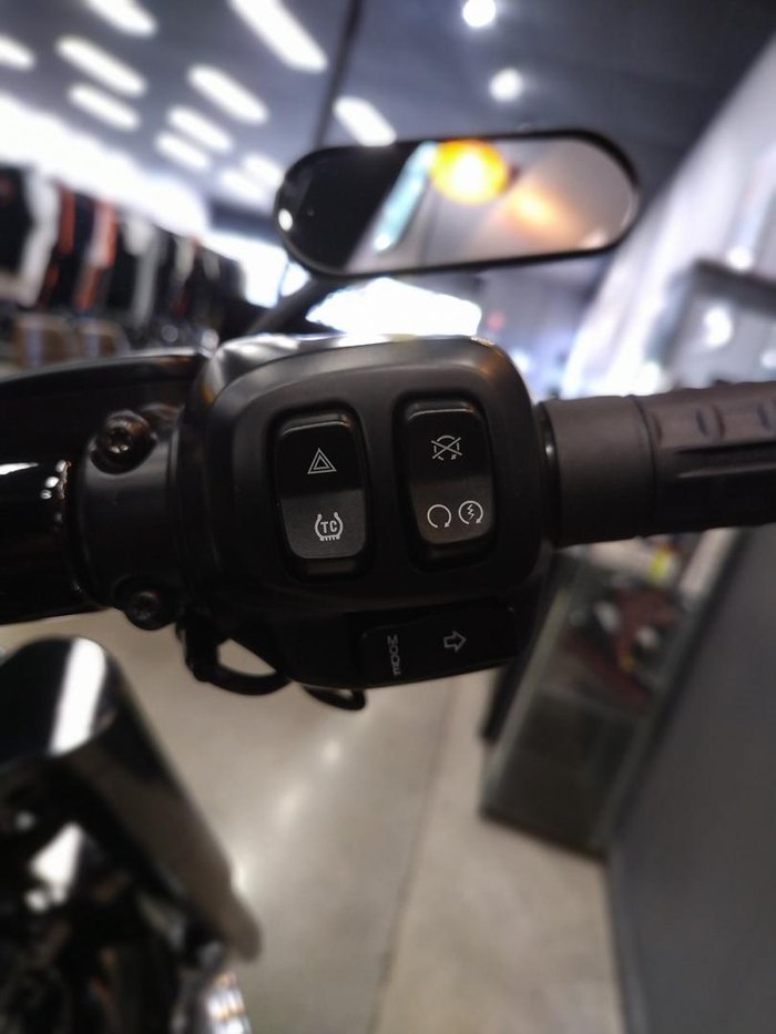 2025 Harley-Davidson Breakout 117 (FXBR) Softail Black