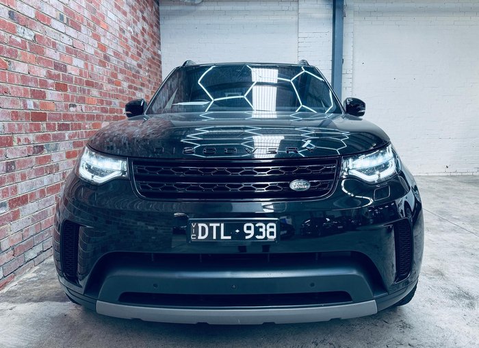 2019 Land Rover Discovery SD6 SE Series 5 MY20 4X4 Dual Range Black