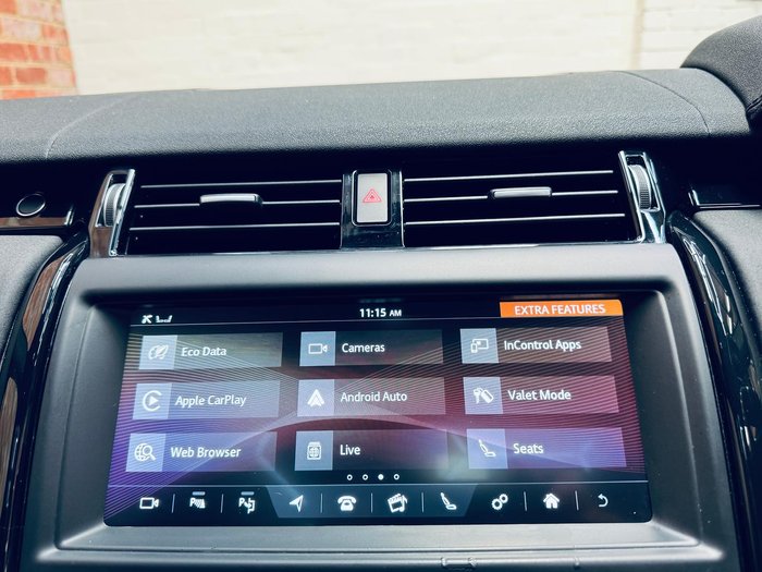 2019 Land Rover Discovery SD6 SE Series 5 MY20 4X4 Dual Range Black