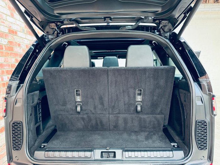 2019 Land Rover Discovery SD6 SE Series 5 MY20 4X4 Dual Range Black