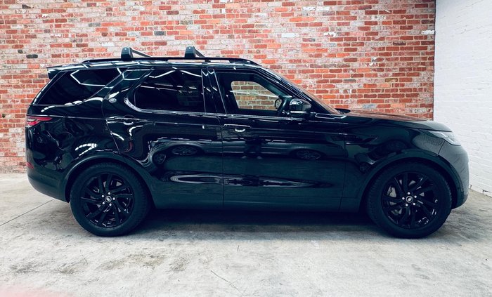 2019 Land Rover Discovery SD6 SE Series 5 MY20 4X4 Dual Range Black