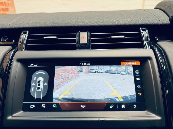 2019 Land Rover Discovery SD6 SE Series 5 MY20 4X4 Dual Range Black