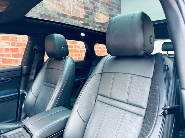 2019 Land Rover Range Rover Evoque P300 R-Dynamic HSE L551 MY20 4X4 Constant White