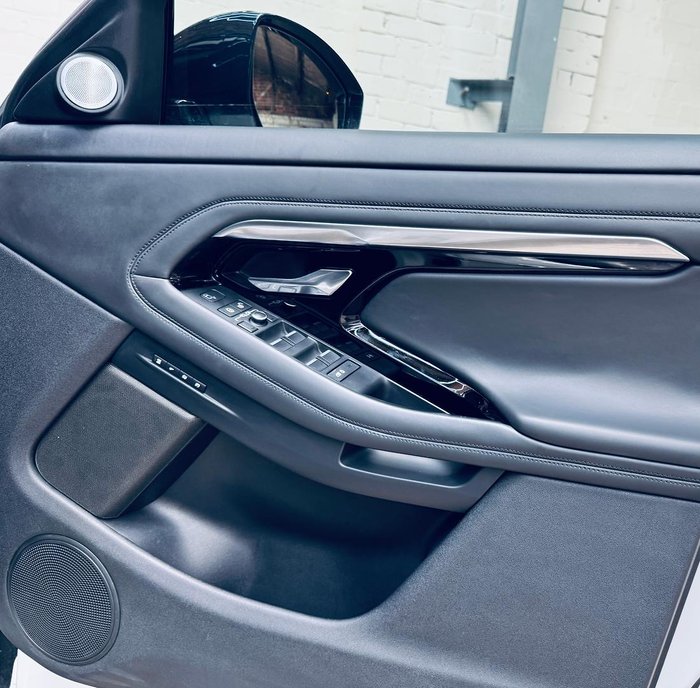 2019 Land Rover Range Rover Evoque P300 R-Dynamic HSE L551 MY20 4X4 Constant White