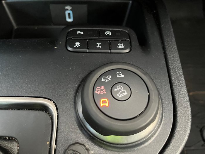 2021 Ford Everest Sport