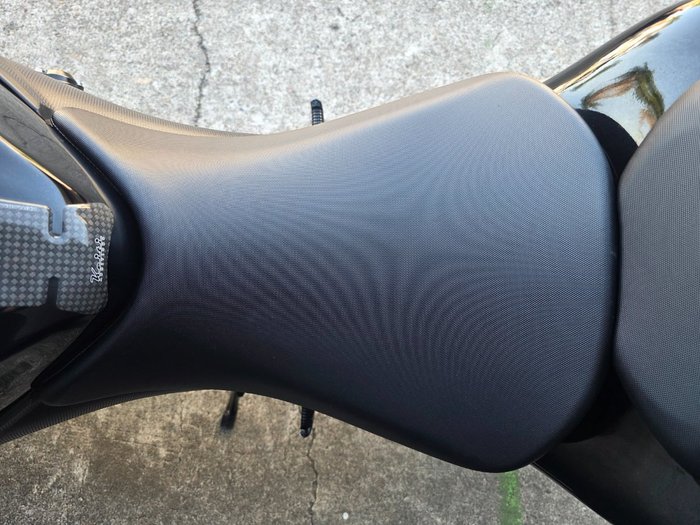 2020 Suzuki GSX-S1000F BLACK