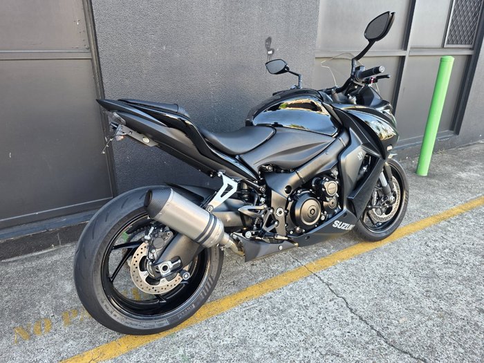 2020 Suzuki GSX-S1000F BLACK