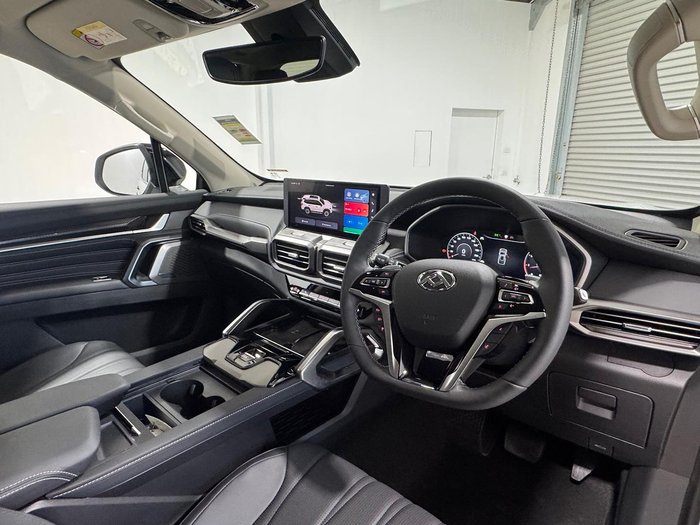 2025 LDV D90 Executive