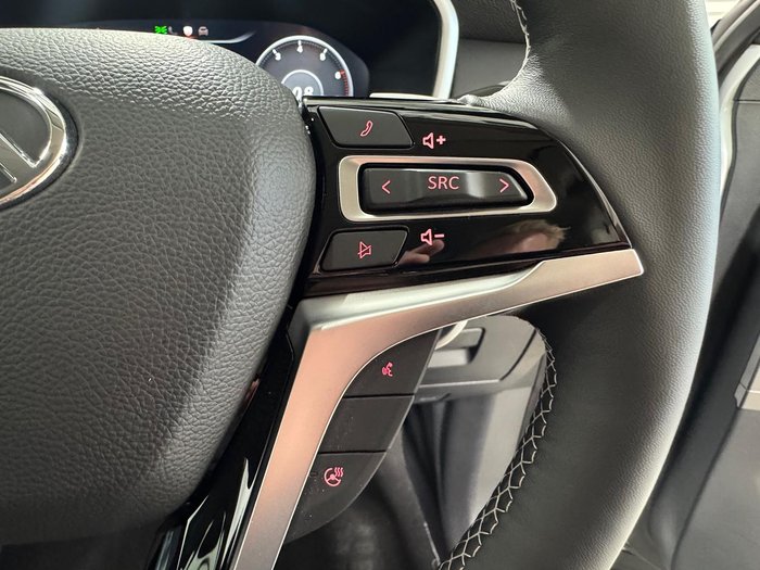 2025 LDV D90 Executive