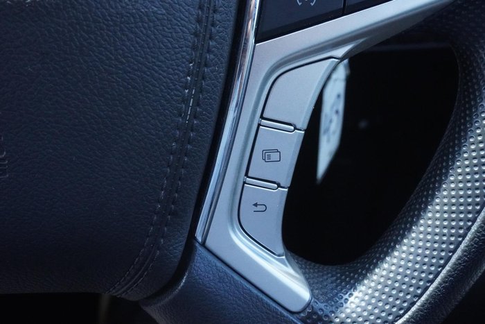 2019 Mitsubishi Triton GLX+