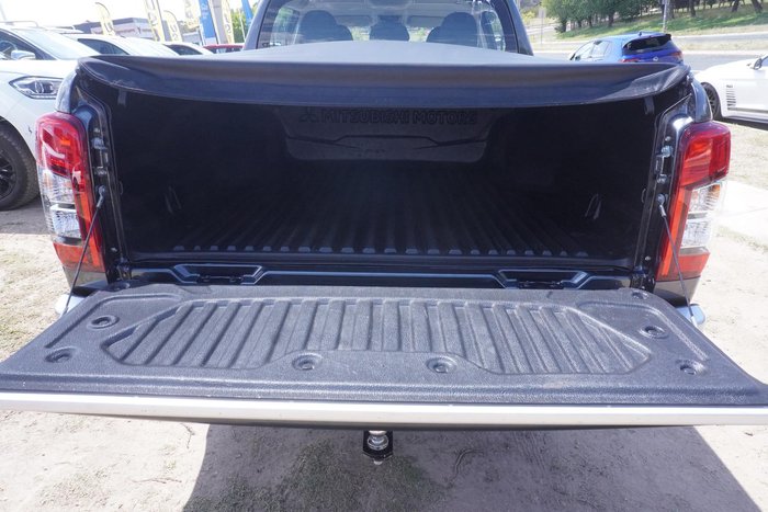 2019 Mitsubishi Triton GLX+