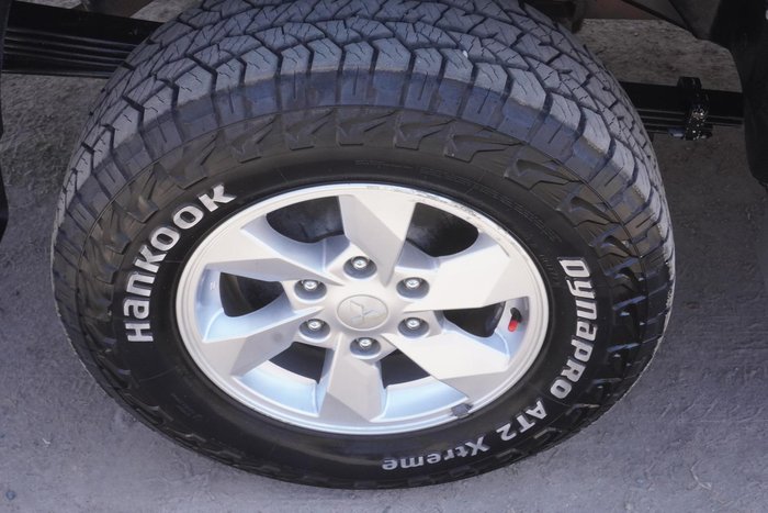 2019 Mitsubishi Triton GLX+