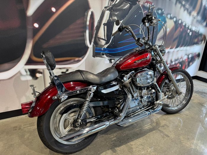 2008 Harley-Davidson Sportster 883 Custom (XL883C) Sportster Red