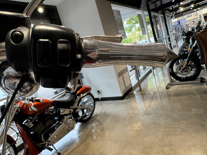 2008 Harley-Davidson Sportster 883 Custom (XL883C) Sportster Red