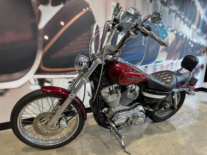 2008 Harley-Davidson Sportster 883 Custom (XL883C) Sportster Red