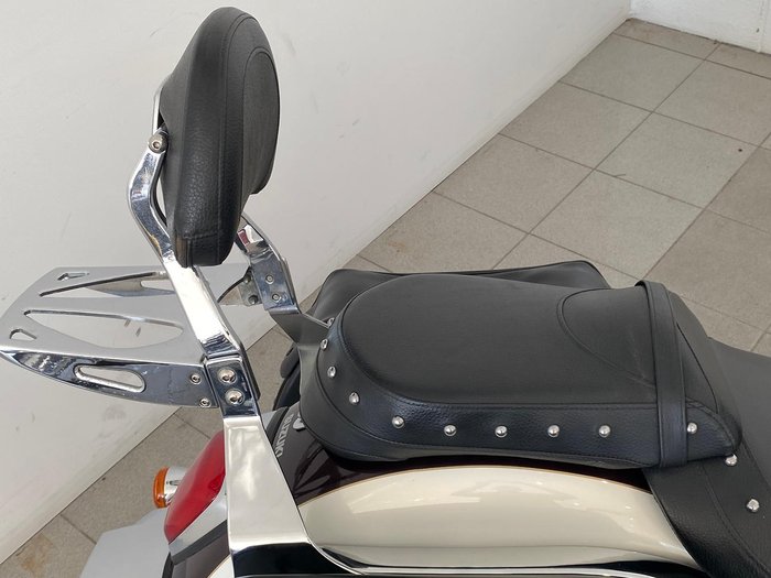 2011 Suzuki Boulevard C109RT (VLR1800T) Boulevard Red