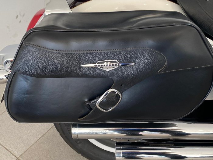 2011 Suzuki Boulevard C109RT (VLR1800T) Boulevard Red