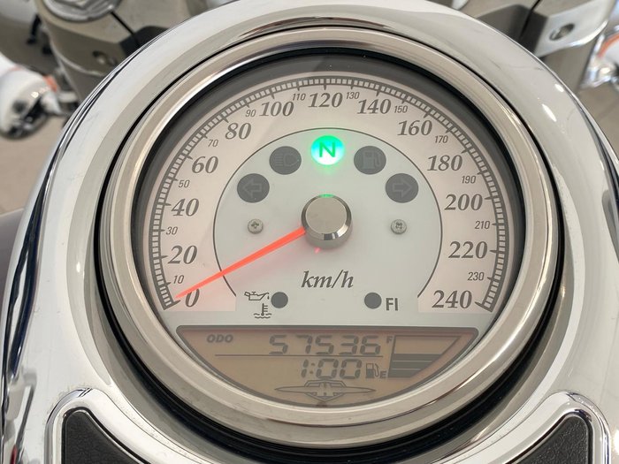 2011 Suzuki Boulevard C109RT (VLR1800T) Boulevard Red