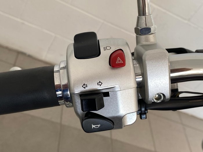 2011 Suzuki Boulevard C109RT (VLR1800T) Boulevard Red