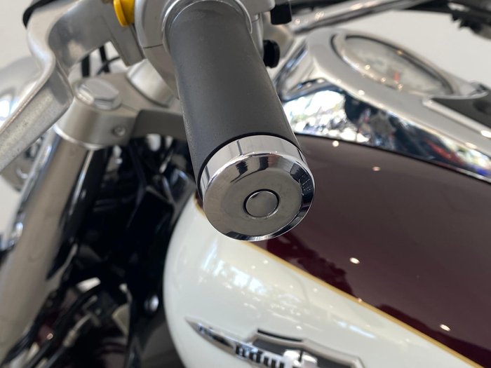 2011 Suzuki Boulevard C109RT (VLR1800T) Boulevard Red