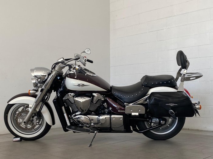 2011 Suzuki Boulevard C109RT (VLR1800T) Boulevard Red