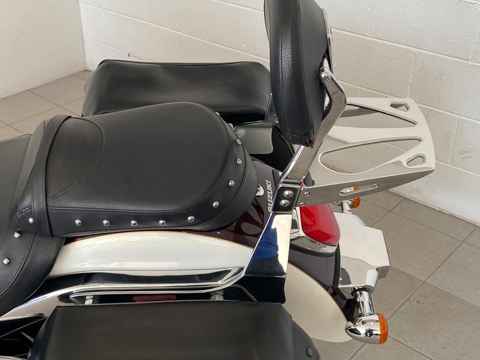 2011 Suzuki Boulevard C109RT (VLR1800T) Boulevard Red