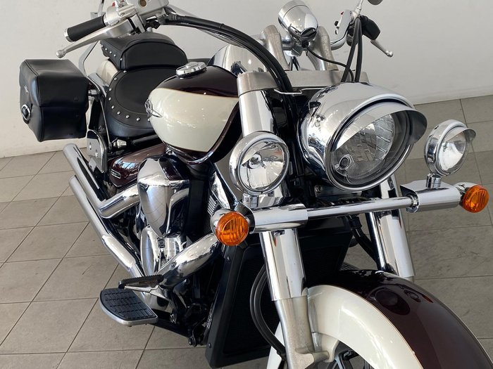 2011 Suzuki Boulevard C109RT (VLR1800T) Boulevard Red