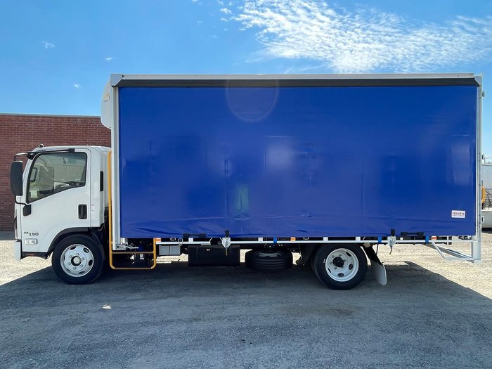 2026 Isuzu N Series NQR 88/80-190 AM D42
