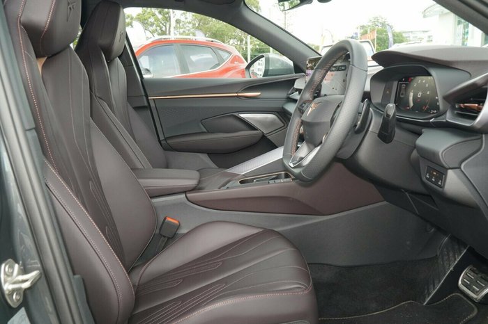 2025 CUPRA Terramar S