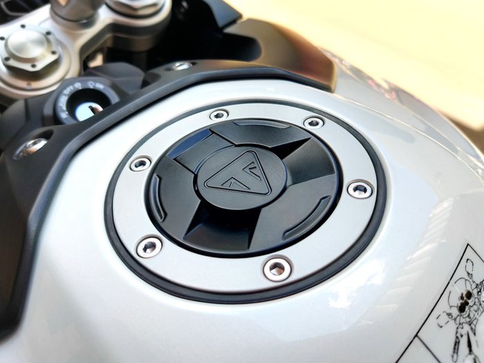 2026 TRIUMPH TIGER 900 GT ALPINE ROAD SNOWDONIA