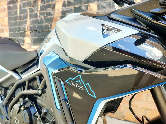 2026 TRIUMPH TIGER 900 GT ALPINE ROAD SNOWDONIA