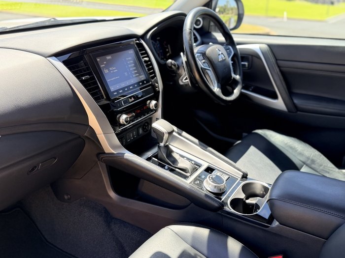 2023 Mitsubishi Pajero Sport GSR