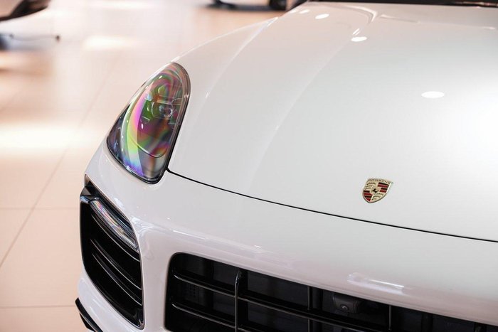 2022 Porsche Cayenne Platinum Edition