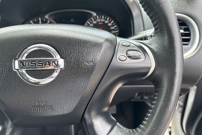 2018 Nissan Pathfinder ST