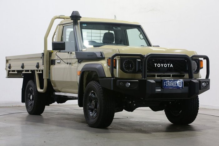 2025 Toyota Landcruiser GXL