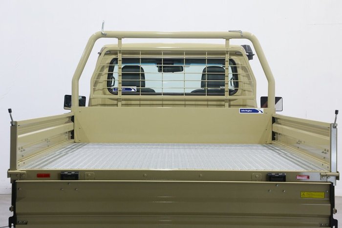 2025 Toyota Landcruiser GXL