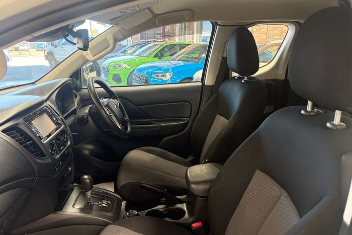 2019 Mitsubishi Triton GLX ADAS