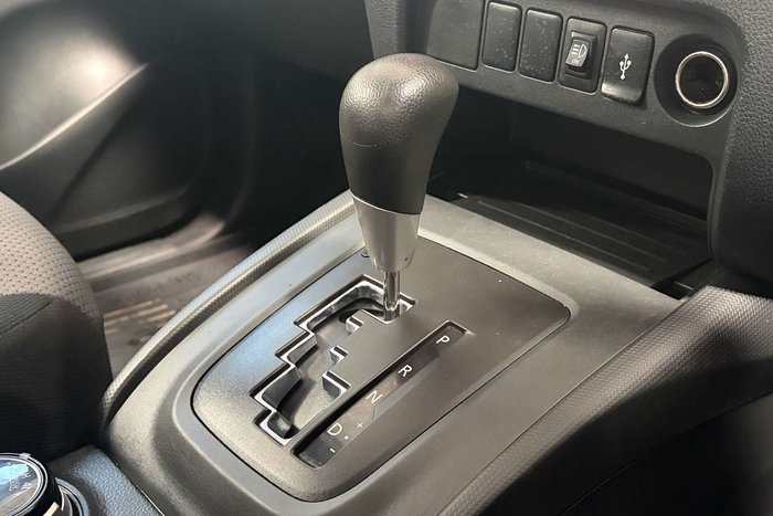 2019 Mitsubishi Triton GLX ADAS