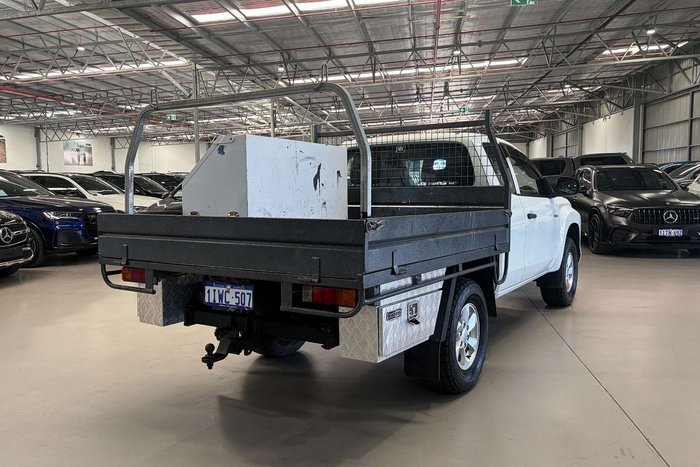 2019 Mitsubishi Triton GLX ADAS