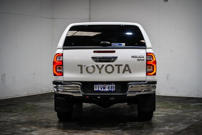 2022 Toyota Hilux SR5